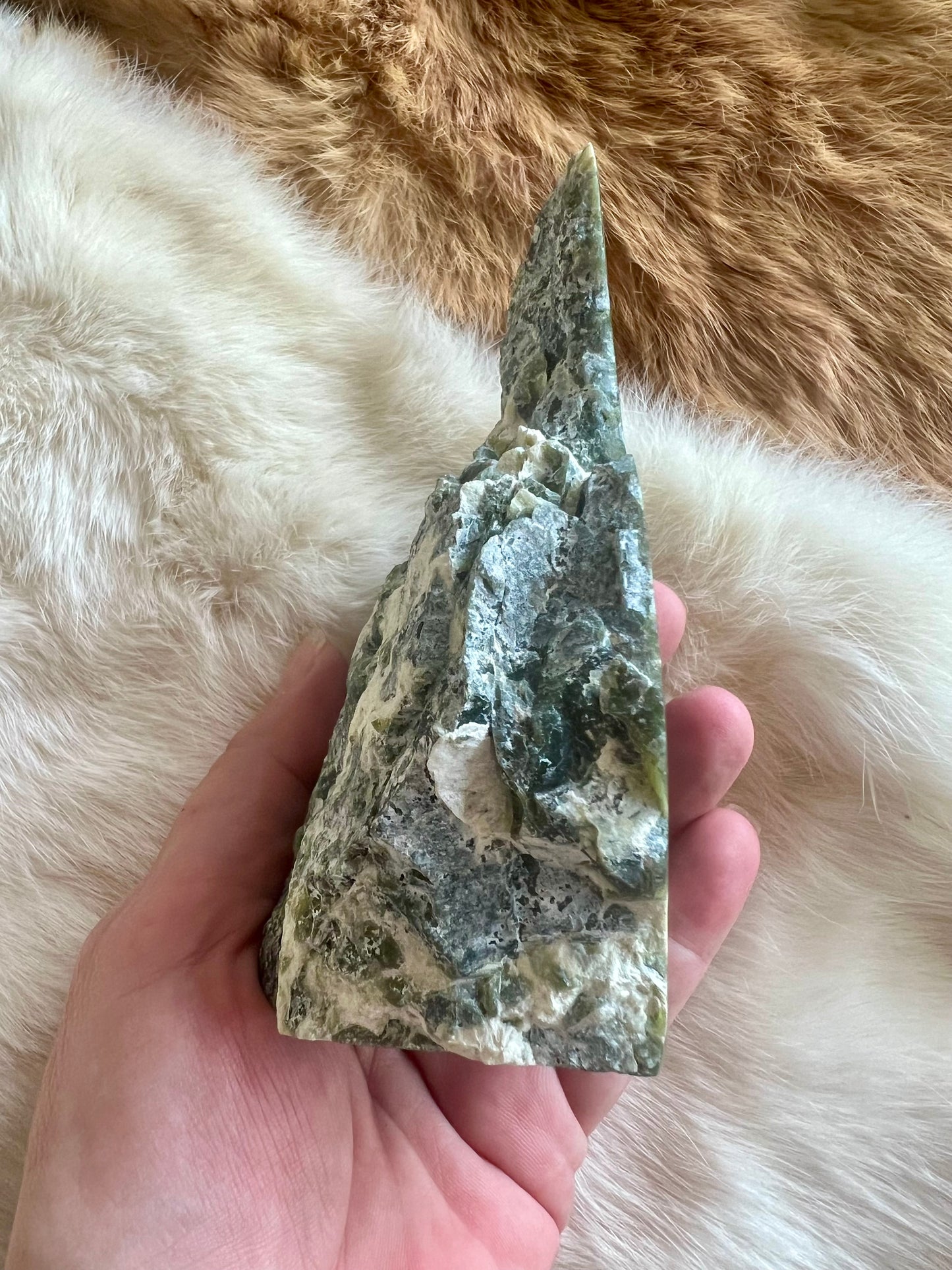 Noble Serpentine // Healerite