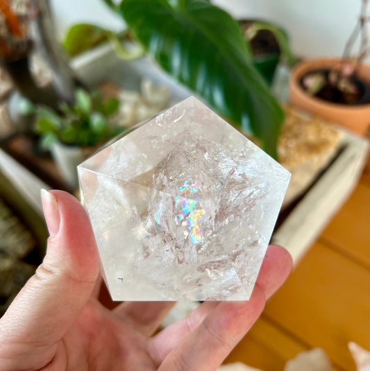 Clear Quartz Icosahedron – 1 lb 2.4 oz | 3" Around | Sacred Geometry for Clarity, Healing & Emotional Flow